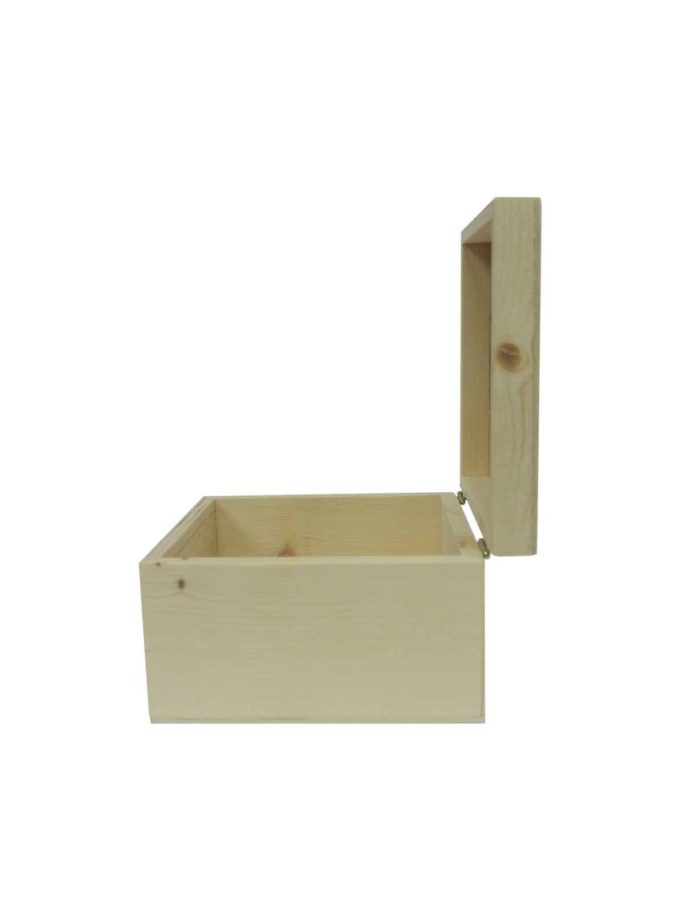 33-252-Ksulino-Kouti-16x16x10cm-Art&Colour-2