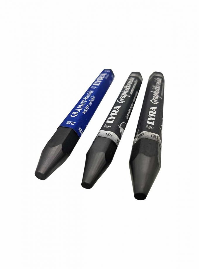 12-061-Moluvia-grafiti-graphite-Lyra-Art&Colour