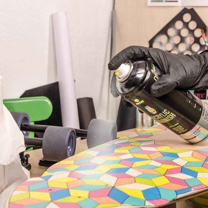 akruliko-verniki-acrylic-varnish-400ml-MTN-pro-Montana-Art&Colour-0