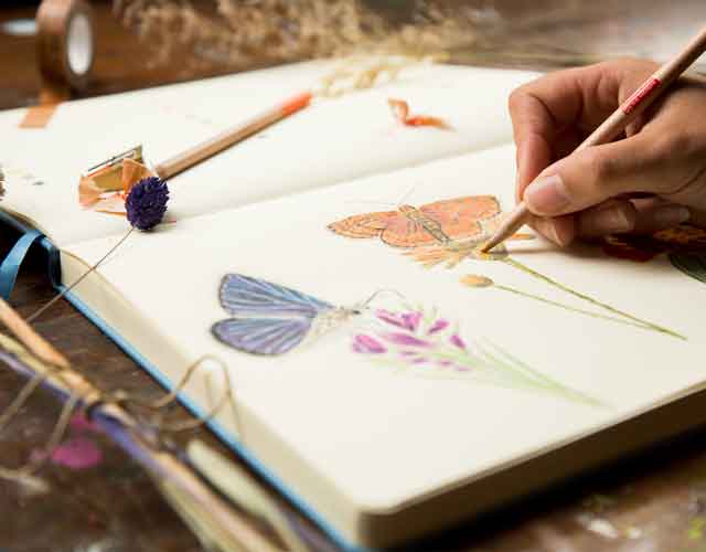 Sketchbook-Paper-Home-Banner-Art&Colour