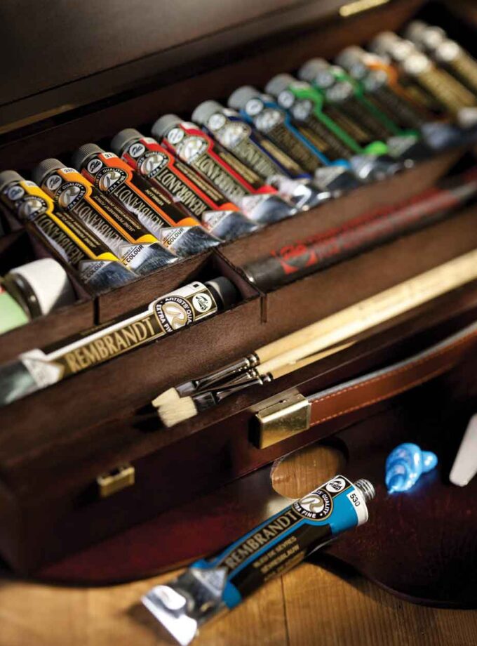 Valitsa-Zografikis-Rembrandt-Oil-Colour-ProfessionalBox-01840003-Art&Colour-Closeup