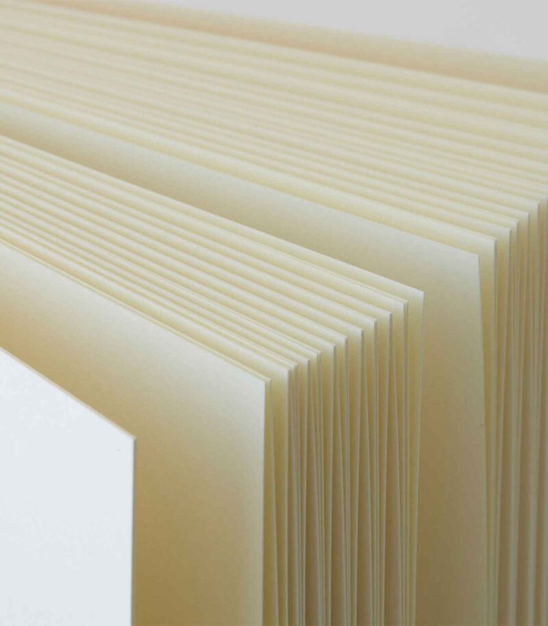 Simeiomatario-Notebook-Thick-Blank-Midori-MD-Paper-Art&Colour-Detail