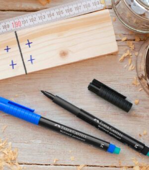 Multimark-Permanent-Marker-Faber-Castell-Art&Colour-Marking on Wood 2