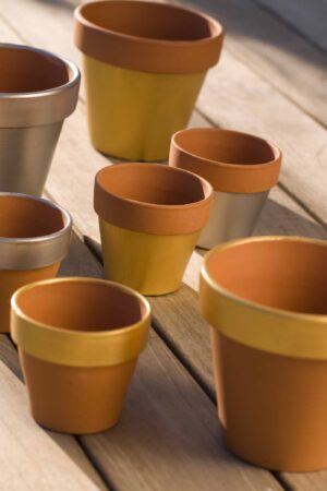 Application example-45ml-Ceramic Decorative Paint-Pébéo-Art&Colour-Pots